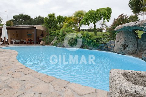Villa for sale Boadilla del Monte, Madrid, Spain 6 bedrooms, 532.54 sq.m. No. 107542 - photo 3