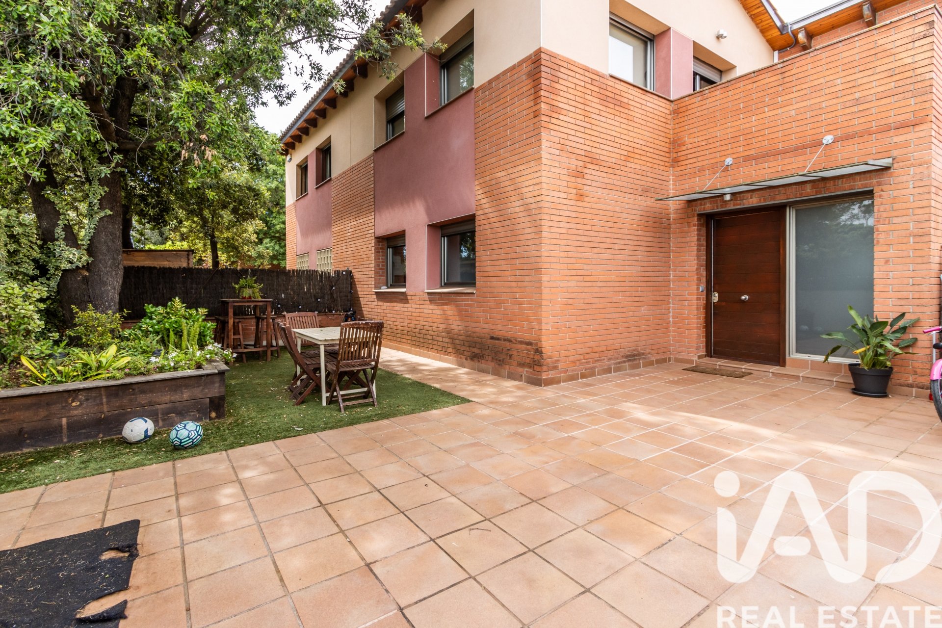 Townhouse in Sant Cugat Del Valles, Barcelona, Spanien 4 Schlafzimmer, 274 m2 Nr. 172405