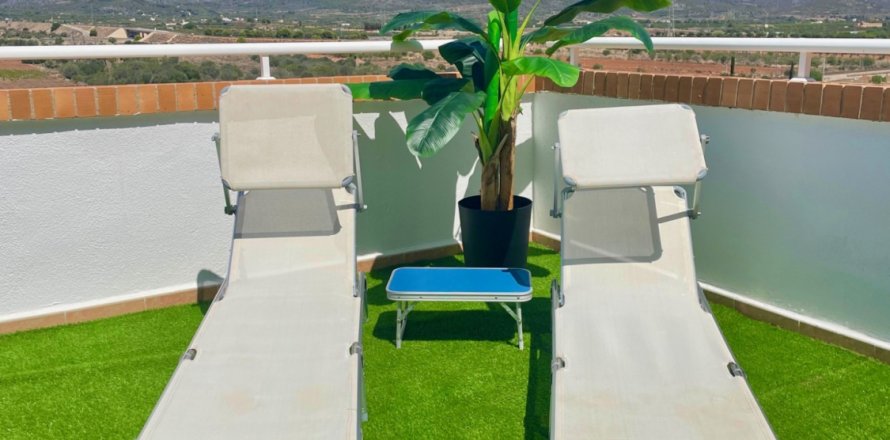 Penthouse in Oropesa del Mar, Castellon, Spain 2 bedrooms, 95 sq.m. No. 172403
