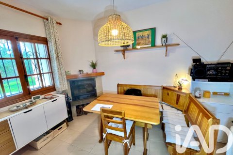 Radhus till salu i Alcala De Xivert, Castellon, Spanien 2 sovrum, 93 kvm. Nr. 172402 - foto 10