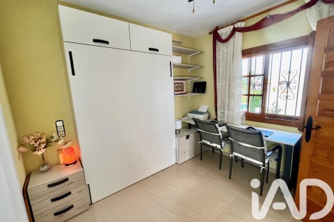Radhus till salu i Alcala De Xivert, Castellon, Spanien 2 sovrum, 93 kvm. Nr. 172402 - foto 29