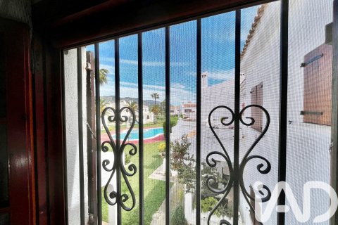 Radhus till salu i Alcala De Xivert, Castellon, Spanien 2 sovrum, 93 kvm. Nr. 172402 - foto 30