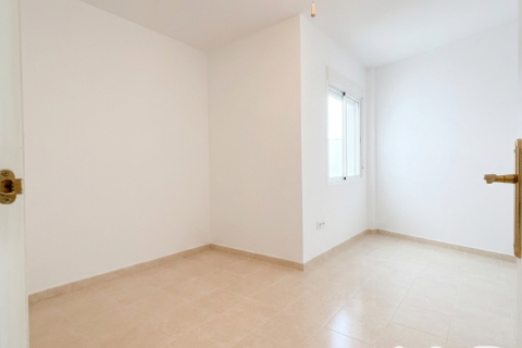Apartment for sale in Alhaurin el Grande, Malaga, Spain 4 bedrooms, 120 sq.m. No. 172407 - photo 10