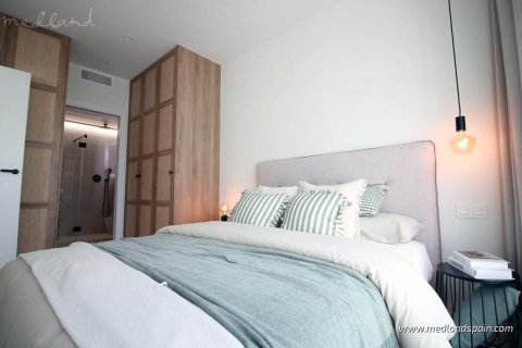 Продажа квартиры Торре-де-ла-Орадада, Аликанте, Испания 2 спальни, 75м2 №139668 - фото 6