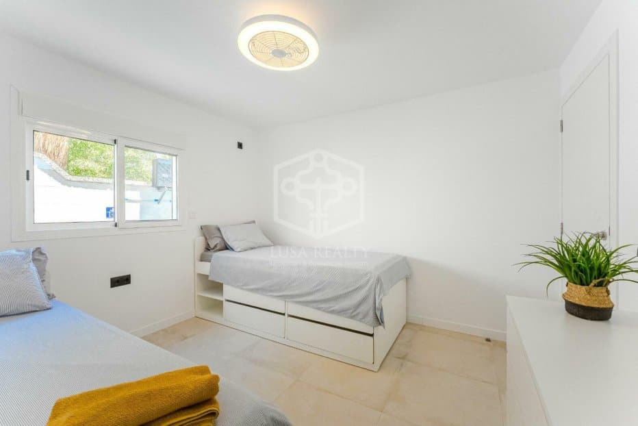 Villa in Adeje, Tenerife, Spanien 5 Schlafzimmer, 248 m2 Nr. 133239