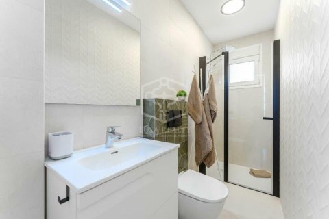 Huvila myytävänä Adeje, Tenerife, Espanja, 5 makuuhuonetta, 248 m2 No. 133239 - kuva 28