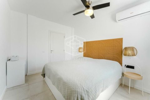 Huvila myytävänä Adeje, Tenerife, Espanja, 5 makuuhuonetta, 248 m2 No. 133239 - kuva 23