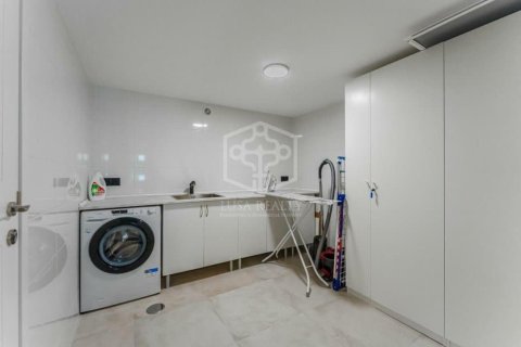 Huvila myytävänä Adeje, Tenerife, Espanja, 5 makuuhuonetta, 248 m2 No. 133239 - kuva 20