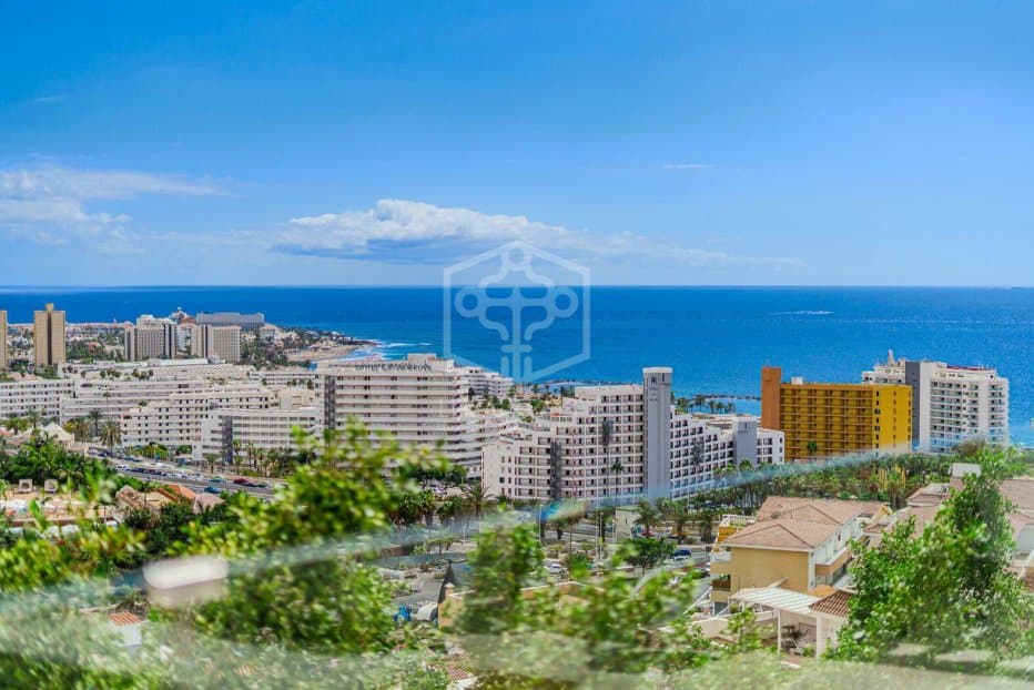 Villa in Adeje, Tenerife, Spanien 5 Schlafzimmer, 248 m2 Nr. 133239