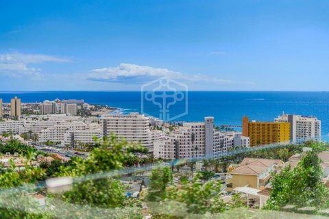 Huvila myytävänä Adeje, Tenerife, Espanja, 5 makuuhuonetta, 248 m2 No. 133239 - kuva 2