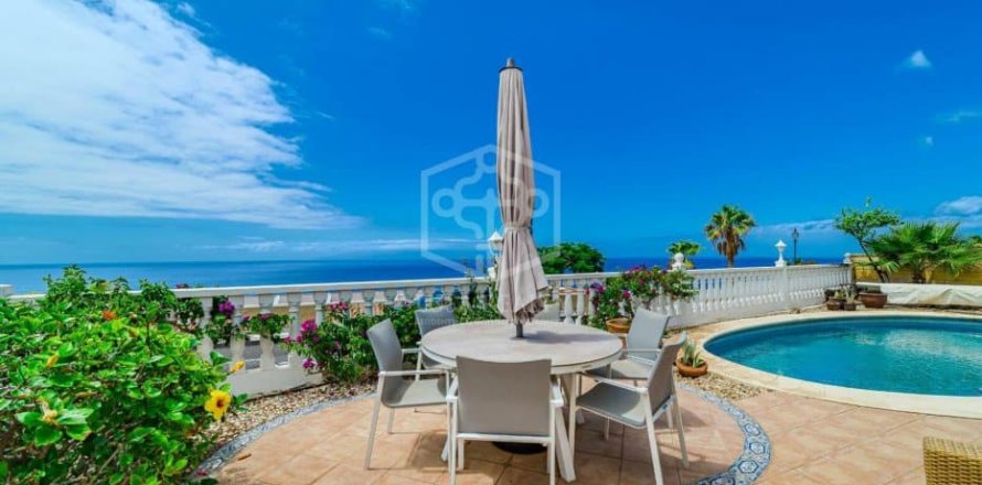 Villa Santiago del Teide, Tenerife, Spagna 3 camere da letto, 117 mq. N° 133241