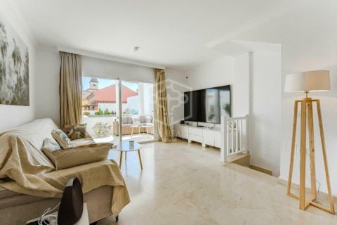 Villa in vendita Adeje, Tenerife, Spagna 3 camere da letto, 294 mq. N° 133240 - foto 9