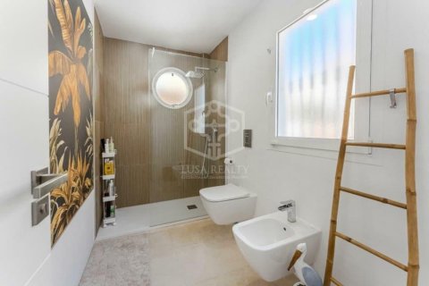 Villa in vendita Adeje, Tenerife, Spagna 3 camere da letto, 294 mq. N° 133240 - foto 16