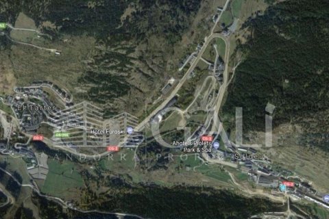 Tontti Principado De Andorra (Ninguna Poblacion Tiene C.P.), Lleida, Espanja 13456 m2 No. 156760