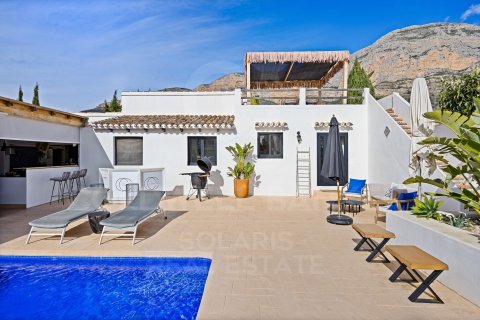 House for sale in Javea, Alicante, Spain 6 bedrooms, 419 sq.m. No. 156759 - photo 17