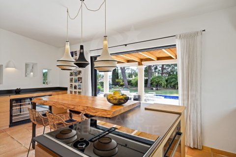 House for sale in Javea, Alicante, Spain 6 bedrooms, 419 sq.m. No. 156759 - photo 6