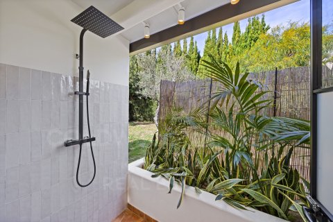 House for sale in Javea, Alicante, Spain 6 bedrooms, 419 sq.m. No. 156759 - photo 23