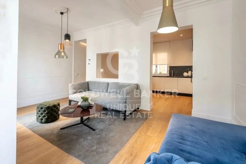 Apartamento en venta en Madrid, España 1 dormitorio, 104 m2 No. 156765 - foto 3