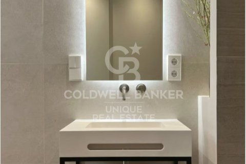 Apartamento en venta en Madrid, España 1 dormitorio, 104 m2 No. 156765 - foto 10