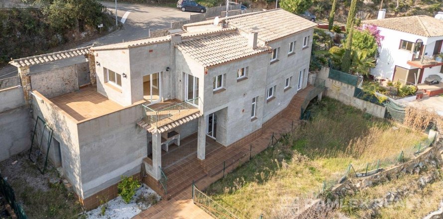 Huvila Calonge, Girona, Espanja 5 makuuhuonetta, 237 m2 No. 177262