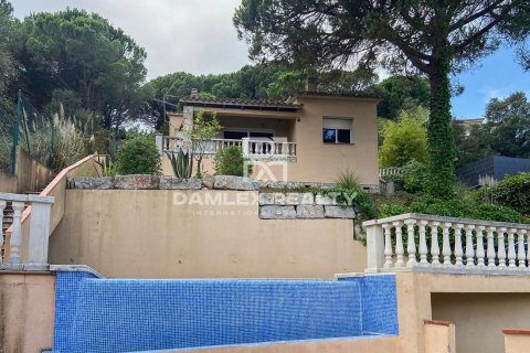 Villa à vendre à Lloret de Mar, Girona, Espagne, 4 chambres, 187 m2 No. 177256 - photo 3