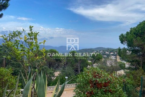 Villa à Lloret de Mar, Girona, Espagne 4 chambres, 187 m2 No. 177256