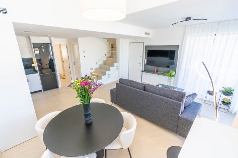 Villa pārdošanā Guardamar del Segura, Alicante, Spānijā 4 istabas, 140 m2 Nr. 145623 - attēls 7