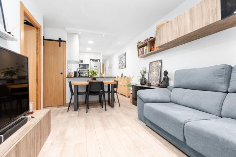 Apartment in Barcelona, Spain 3 bedrooms, 58 sq.m. No. 186304