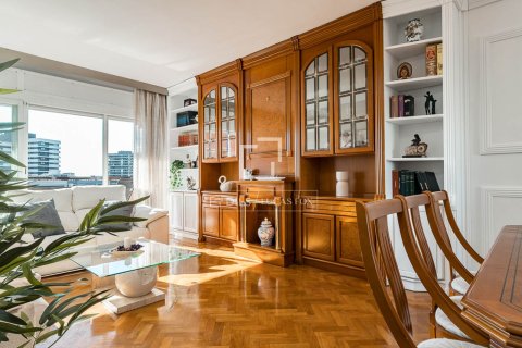 Dzīvoklis pārdošanā Barcelona, Spānijā 4 istabas, 144 m2 Nr. 150436 - attēls 10