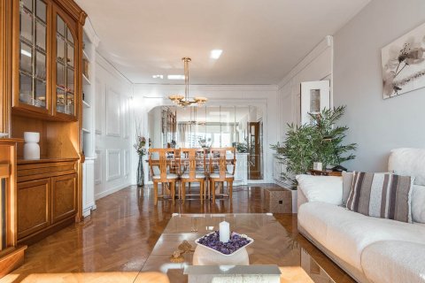 Dzīvoklis pārdošanā Barcelona, Spānijā 4 istabas, 144 m2 Nr. 150436 - attēls 15