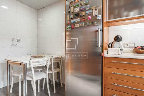Dzīvoklis pārdošanā Barcelona, Spānijā 4 istabas, 144 m2 Nr. 150436 - attēls 19