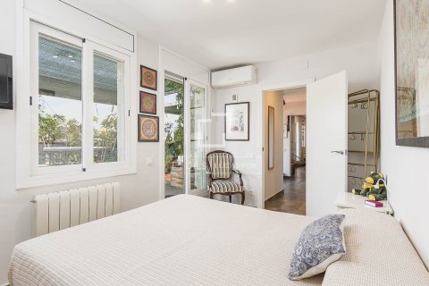 Penthouse à vendre à Barcelona, Espagne, 1 chambre, 62 m2 No. 150438 - photo 18