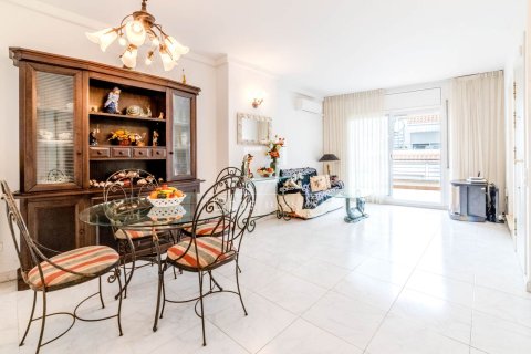 Penthouse à vendre à Sitges, Barcelona, Espagne, 3 chambres, 89 m2 No. 150433 - photo 2