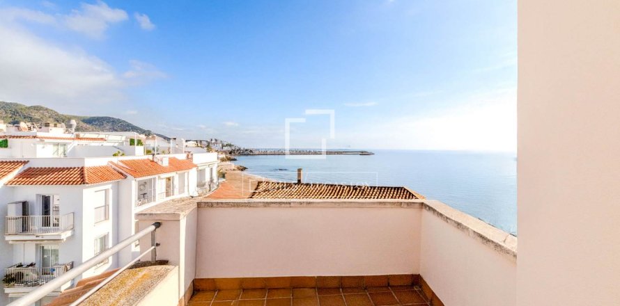 Penthouse à Sitges, Barcelona, Espagne 3 chambres, 89 m2 No. 150433