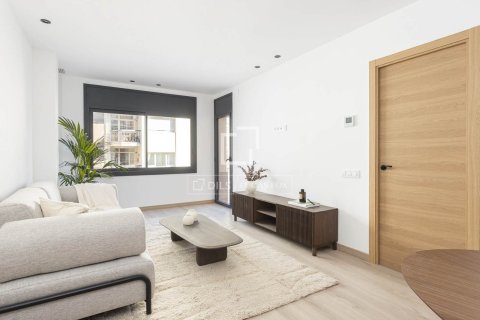 Apartment à vendre à Barcelona, Espagne, 3 chambres, 105 m2 No. 150439 - photo 4