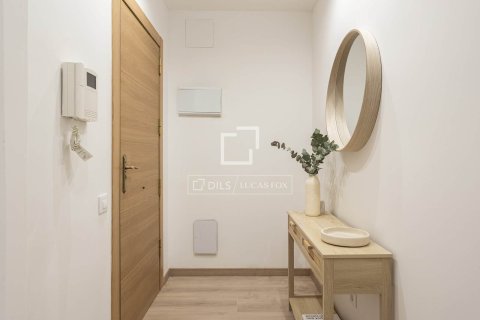 Apartment à vendre à Barcelona, Espagne, 3 chambres, 105 m2 No. 150439 - photo 18