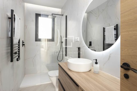 Apartment à vendre à Barcelona, Espagne, 3 chambres, 105 m2 No. 150439 - photo 17