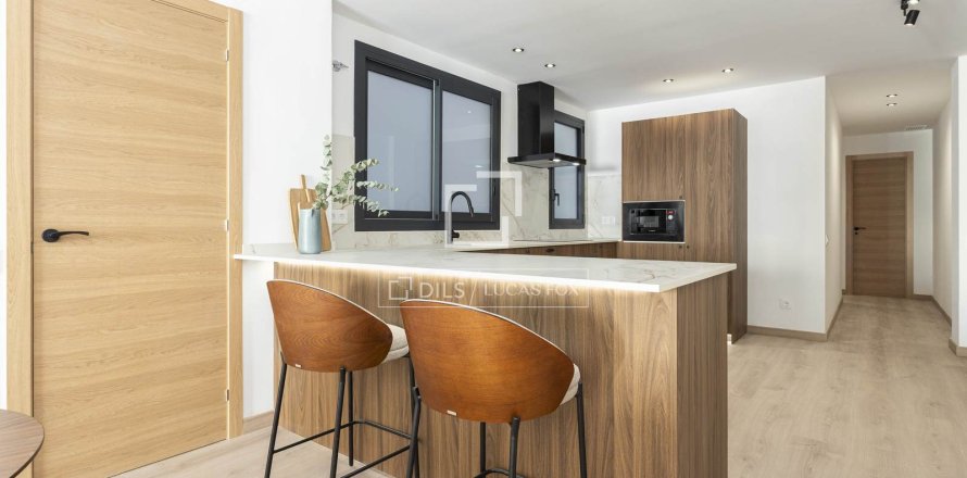 Wohnung in Barcelona, Spanien 3 Schlafzimmer, 105 m2 Nr. 150439