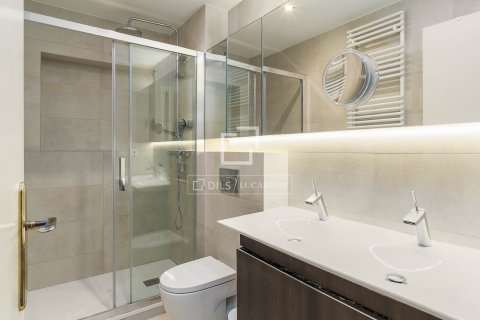 Apartment à vendre à Barcelona, Espagne, 2 chambres, 71 m2 No. 150435 - photo 18