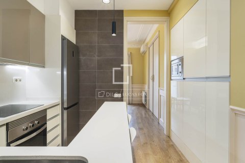 Apartment à vendre à Barcelona, Espagne, 2 chambres, 71 m2 No. 150435 - photo 12