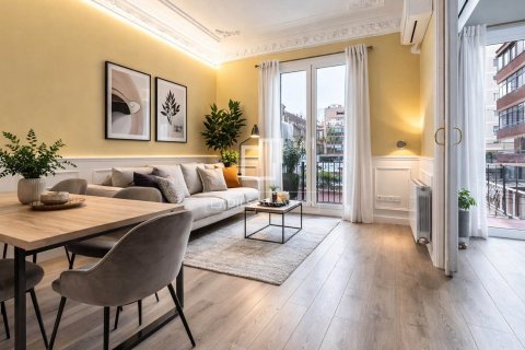 Dzīvoklis Barcelona, Spānijā 2 istabas, 71 m2 Nr. 150435