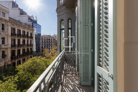 Apartment à vendre à Barcelona, Espagne, 2 chambres, 147 m2 No. 150437 - photo 10