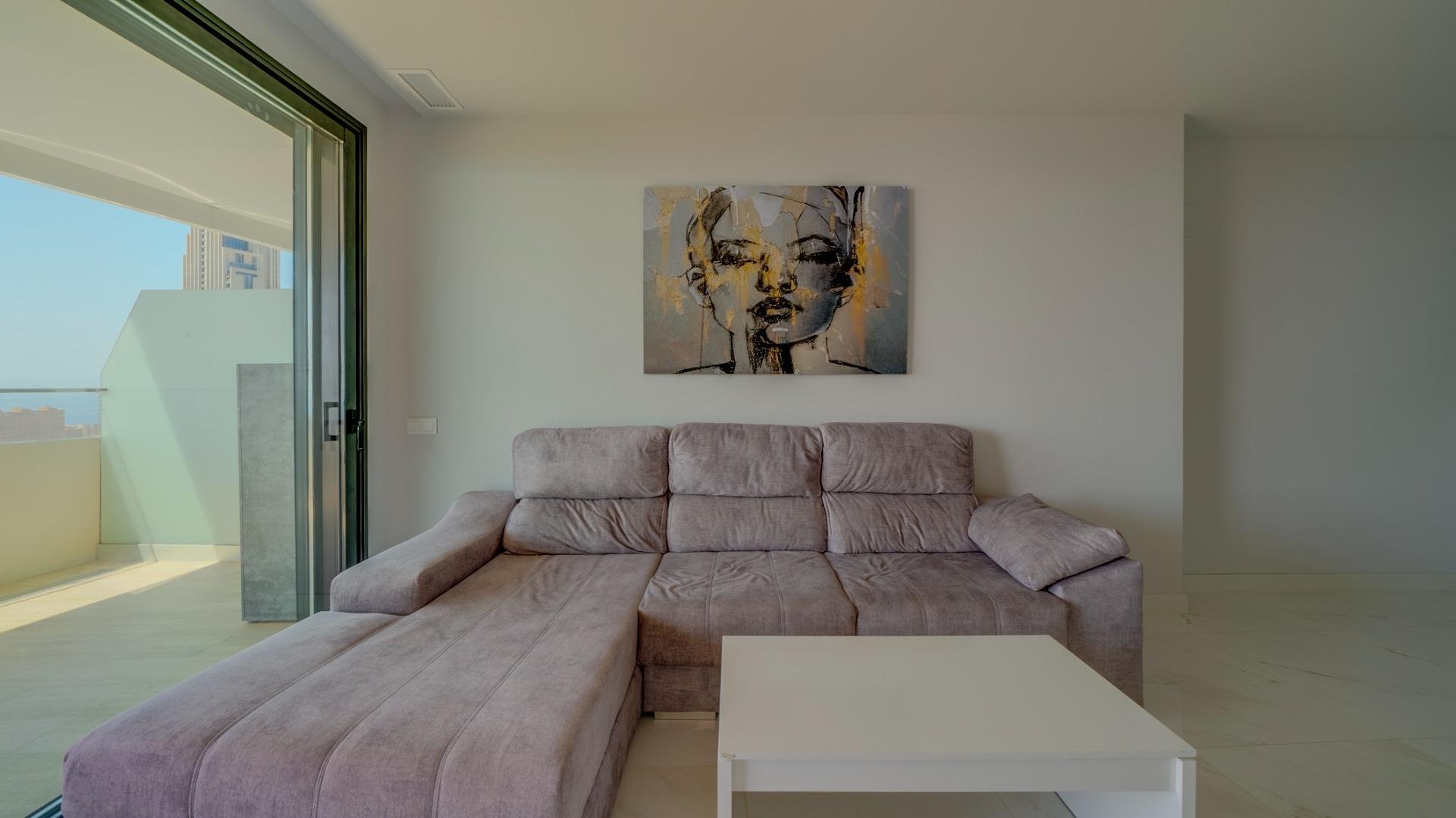 Apartamento en Benidorm, Alicante, España 2 dormitorios, 130 m2 No. 168758
