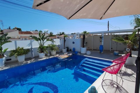 Huvila myytävänä Torrevieja, Alicante, Espanja , 106 m2 No. 168754 - kuva 8