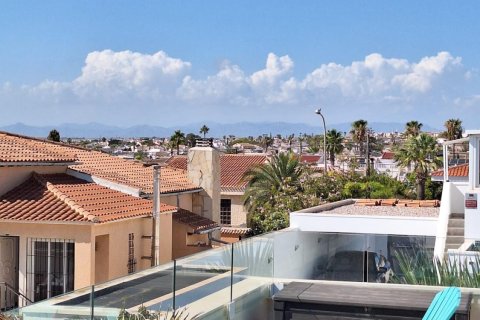 Huvila myytävänä Torrevieja, Alicante, Espanja , 106 m2 No. 168754 - kuva 27