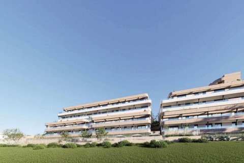 Apartamento en venta en Estepona, Málaga, España 2 dormitorios, 82.87 m2 No. 178022 - foto 2