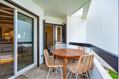 Lägenhet till salu Cala En Blanes, Menorca, Spanien 2 sovrum, 75 kvm. Nr. 138609 - foto 3