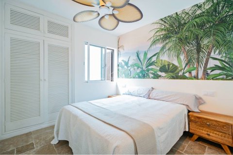 Lägenhet till salu Cala En Blanes, Menorca, Spanien 2 sovrum, 75 kvm. Nr. 138609 - foto 10