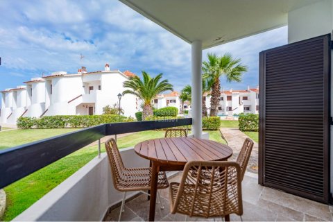Lägenhet till salu Cala En Blanes, Menorca, Spanien 2 sovrum, 75 kvm. Nr. 138609 - foto 2