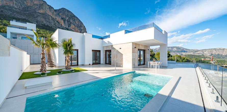 Villa a Polop, Alicante, Spagna 3 camere da letto, 129 mq. N° 141940